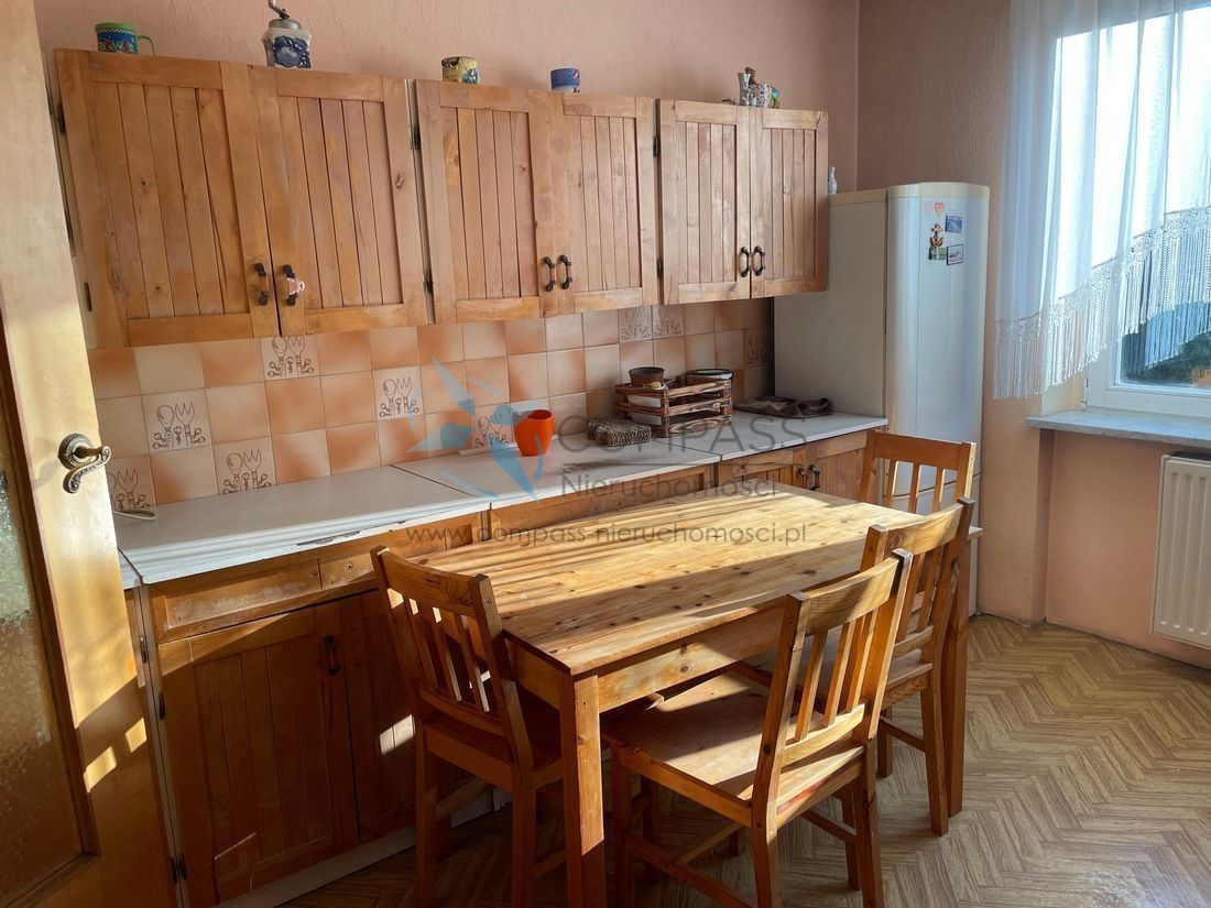 dom wolnostojący, 5 pokoi Jerzykowo. Zdjęcie 2