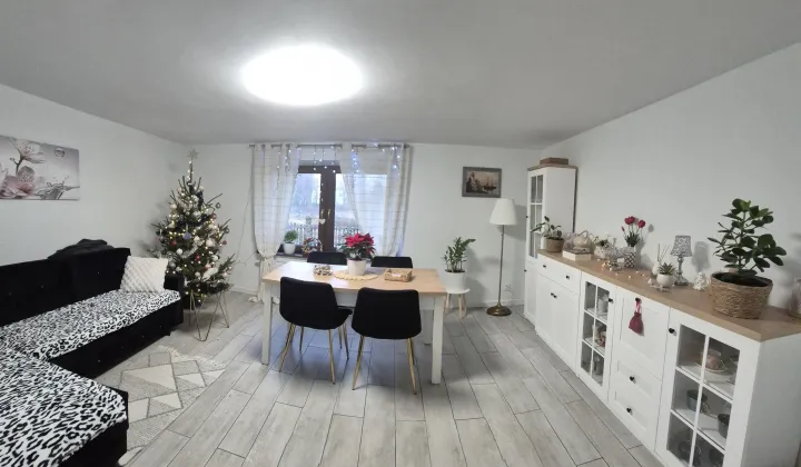 dom wolnostojący, 4 pokoje Michalin