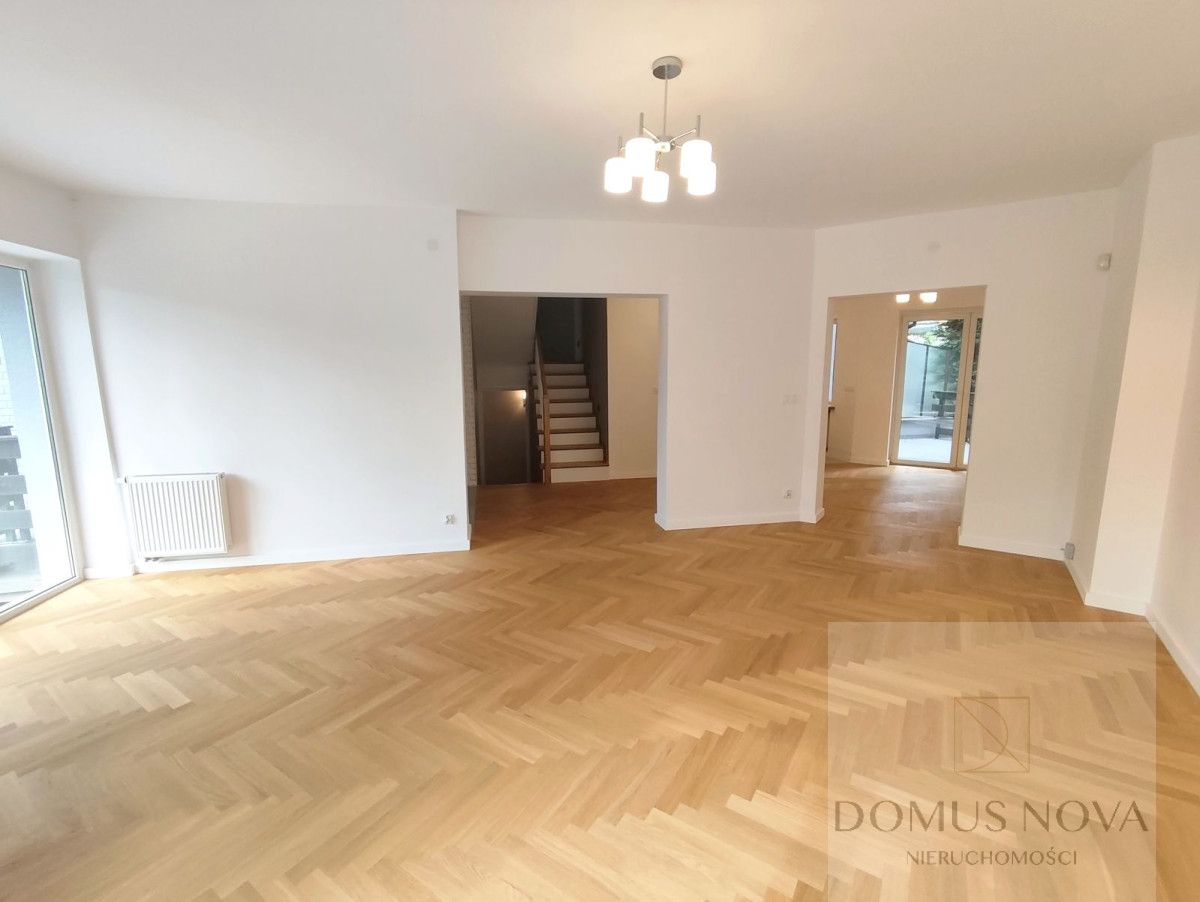 dom szeregowy, 8 pokoi Warszawa Mokotów, ul. Cypryjska. Zdjęcie 4