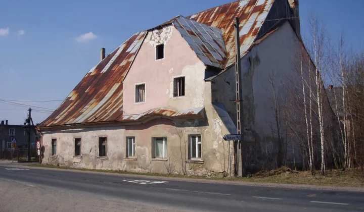 dom wolnostojący Trzebieszowice