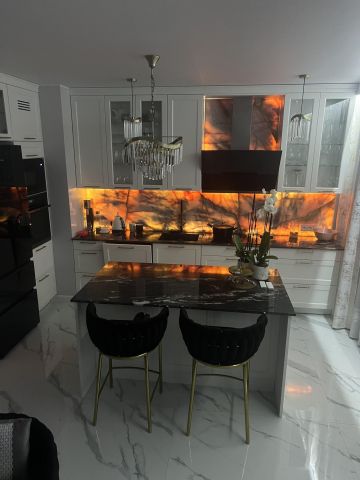 Mieszkanie 3-pokojowe Piotrków Trybunalski Belzatka, ul. Belzacka. Zdjęcie 1