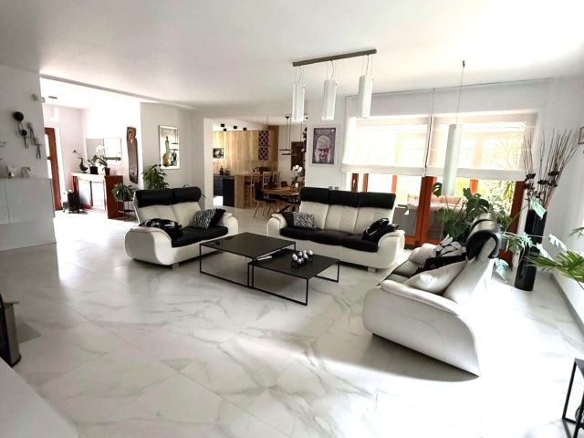 dom wolnostojący, 6 pokoi Mikołów Reta Śmiłowicka, ul. Reta Śmiłowicka. Zdjęcie 7