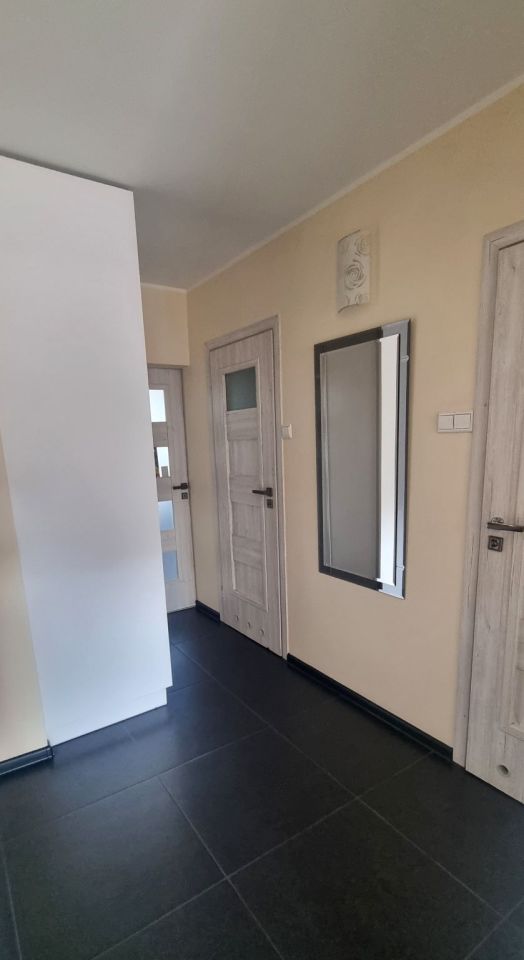 Mieszkanie 3-pokojowe Kielce Centrum, ul. Targowa. Zdjęcie 7