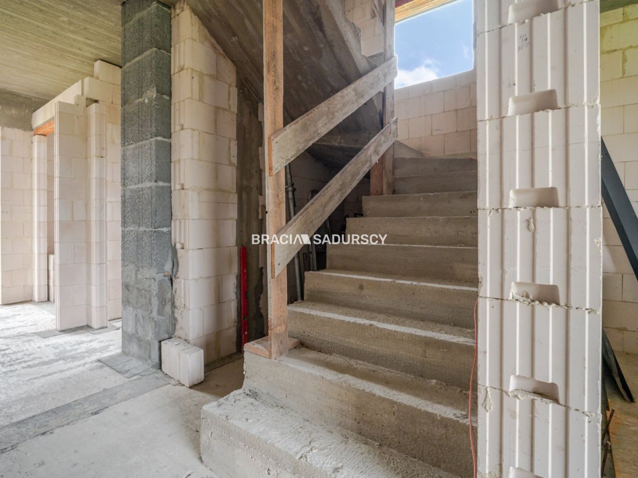 dom wolnostojący, 4 pokoje Bębło, ul. Lasek. Zdjęcie 6