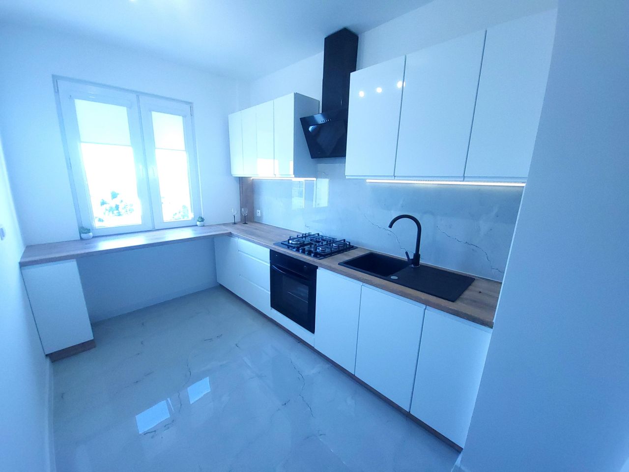 Mieszkanie 2-pokojowe Toruń Na Skarpie, ul. Janusza Kusocińskiego. Zdjęcie 3