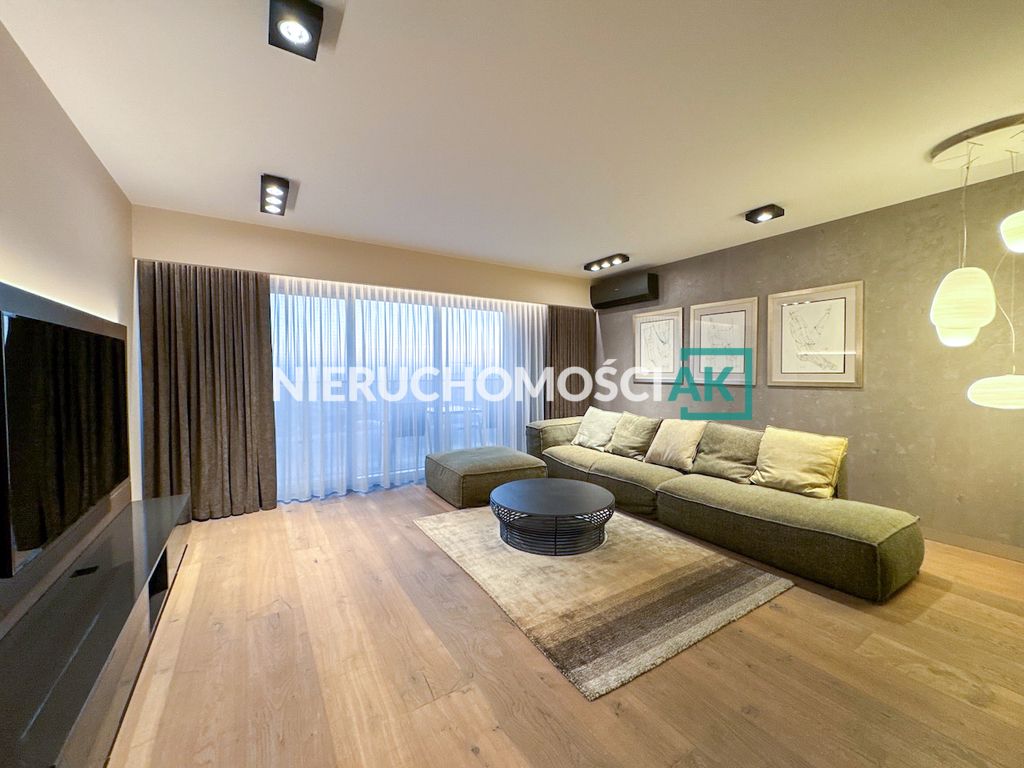 Mieszkanie 3-pokojowe Poznań Centrum, ul. Towarowa. Zdjęcie 1