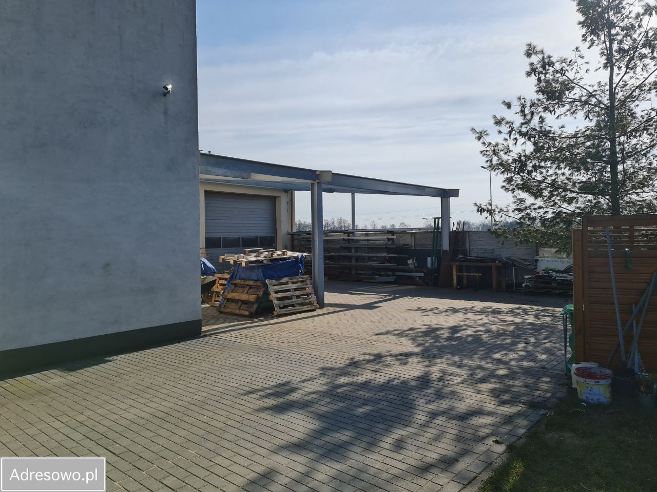 Hala/magazyn Laski. Zdjęcie 5