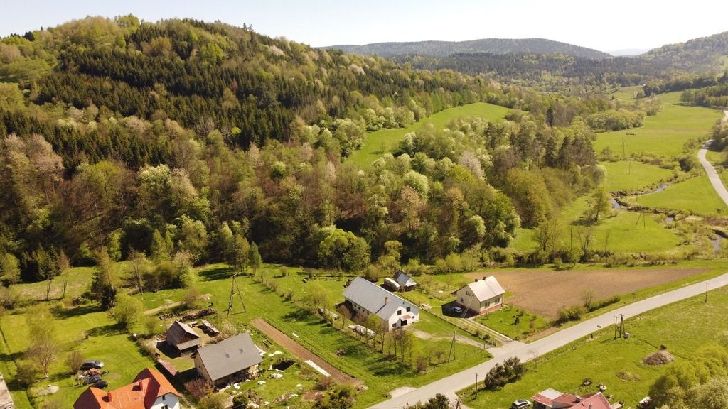 dom wolnostojący, 8 pokoi Ropienka. Zdjęcie 7