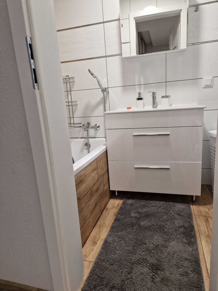 Mieszkanie 3-pokojowe Racibórz Centrum, ul. Rynek. Zdjęcie 6