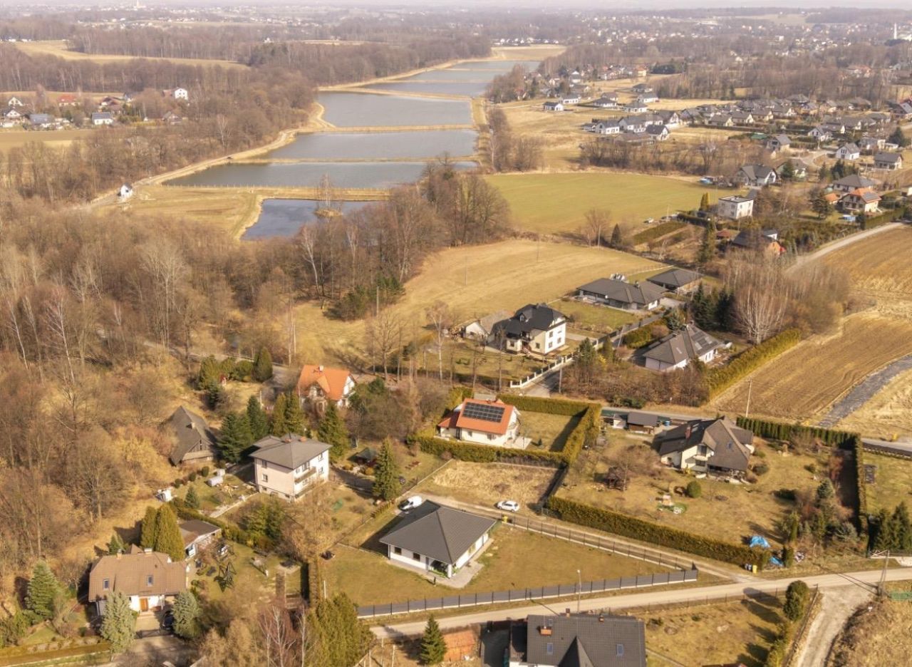 dom wolnostojący, 4 pokoje Bielsko-Biała Hałcnów, ul. Taternicza. Zdjęcie 12
