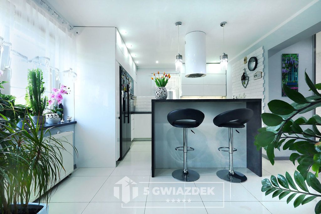 dom wolnostojący, 7 pokoi Połczyn-Zdrój