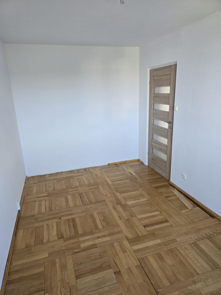 Mieszkanie 3-pokojowe Lubaczów, os. Jagiellonów. Zdjęcie 5