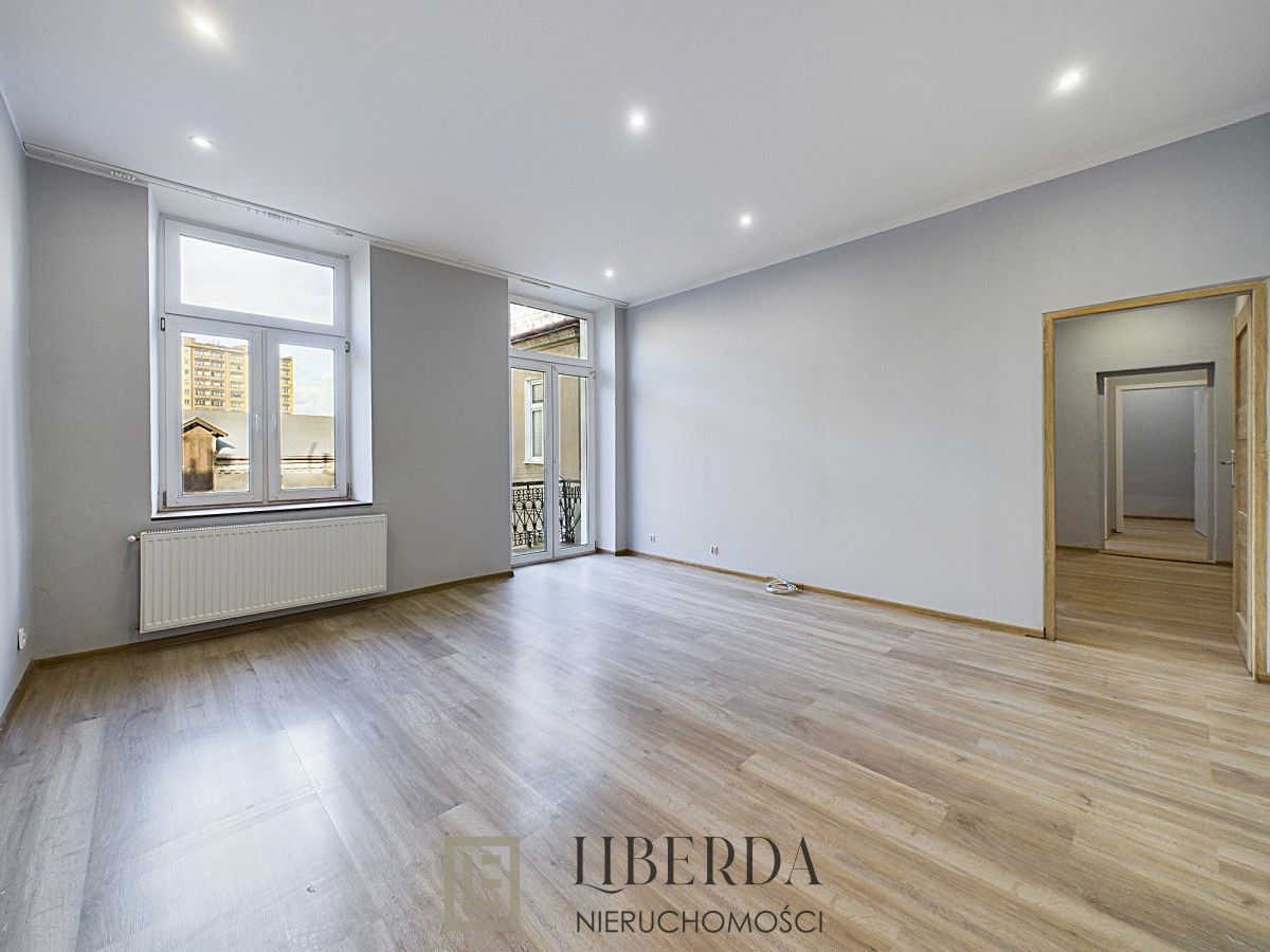 Mieszkanie 4-pokojowe Radom Śródmieście, ul. Nowogrodzka. Zdjęcie 2