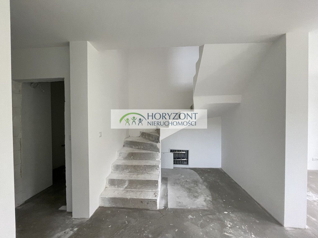 bliźniak, 5 pokoi Żukowo. Zdjęcie 12