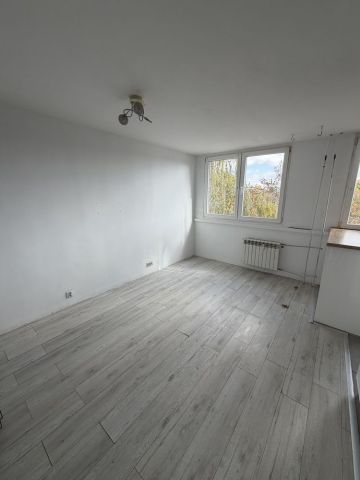 Mieszkanie 3-pokojowe Polkowice, ul. Kolejowa. Zdjęcie 1