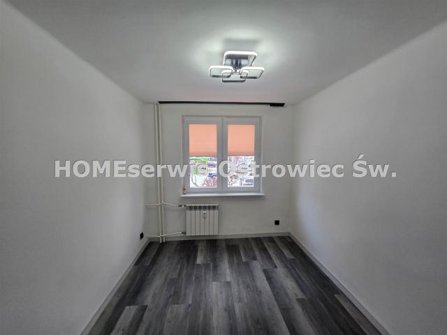 Mieszkanie 3-pokojowe Ostrowiec Świętokrzyski Centrum. Zdjęcie 15