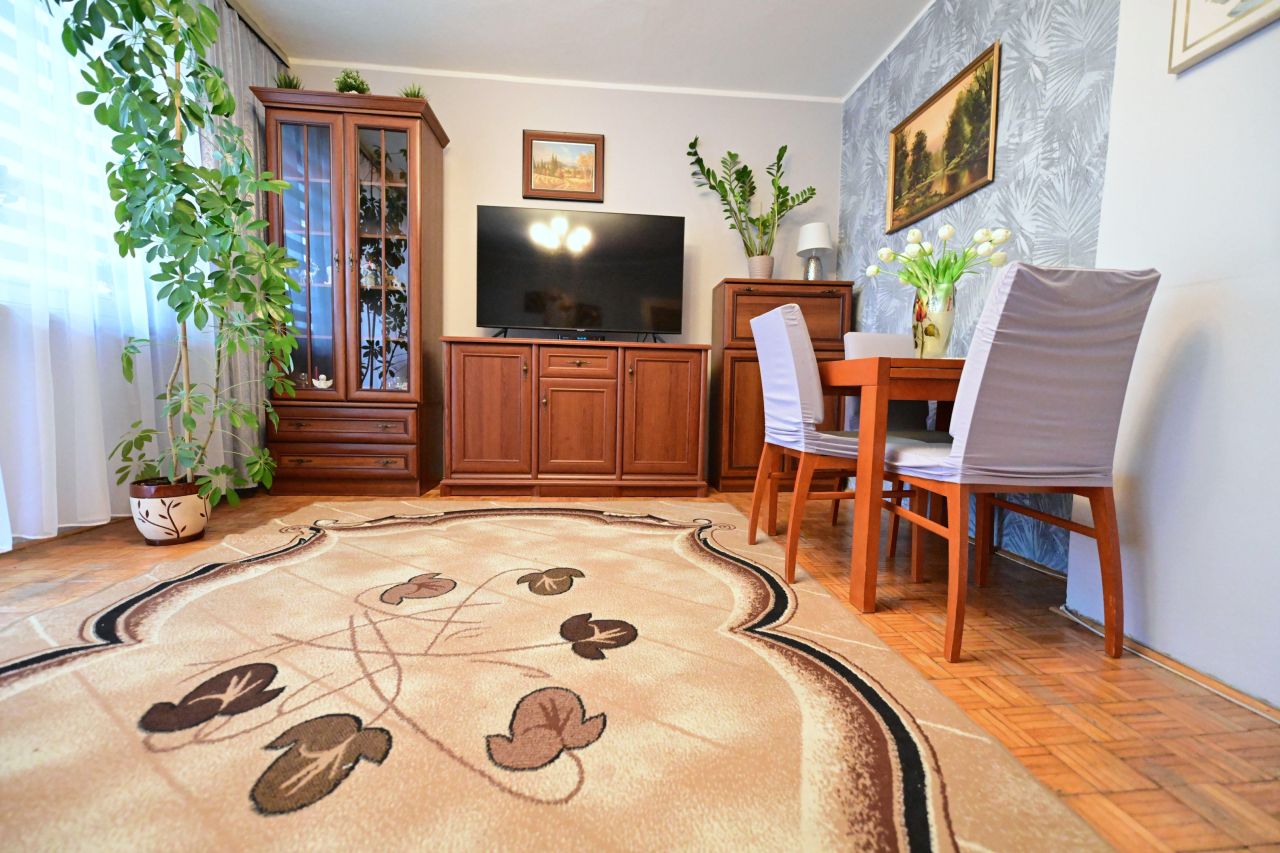 Mieszkanie 3-pokojowe Warszawa Gocław, ul. Salamandry. Zdjęcie 3