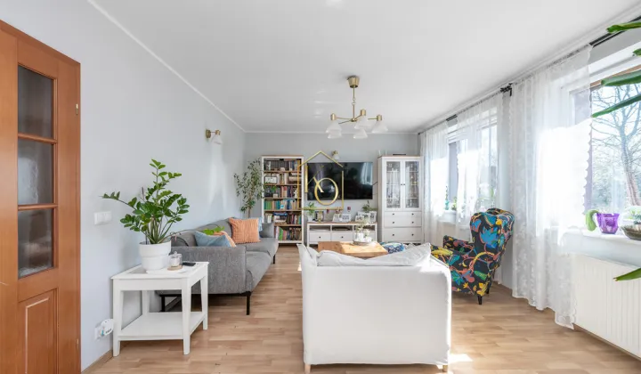 dom wolnostojący, 6 pokoi Michałowice