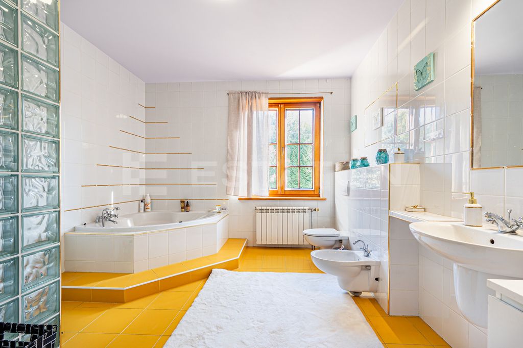 dom wolnostojący, 3 pokoje Borówki. Zdjęcie 7