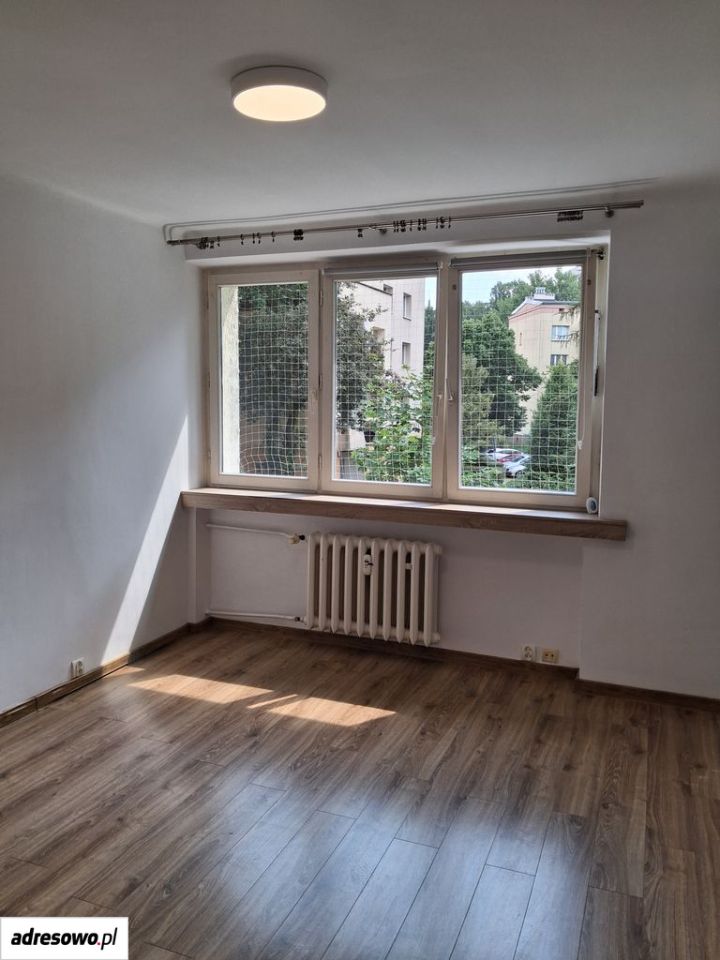Mieszkanie 3-pokojowe Katowice Śródmieście, ul. ks. bp. Teodora Kubiny. Zdjęcie 7