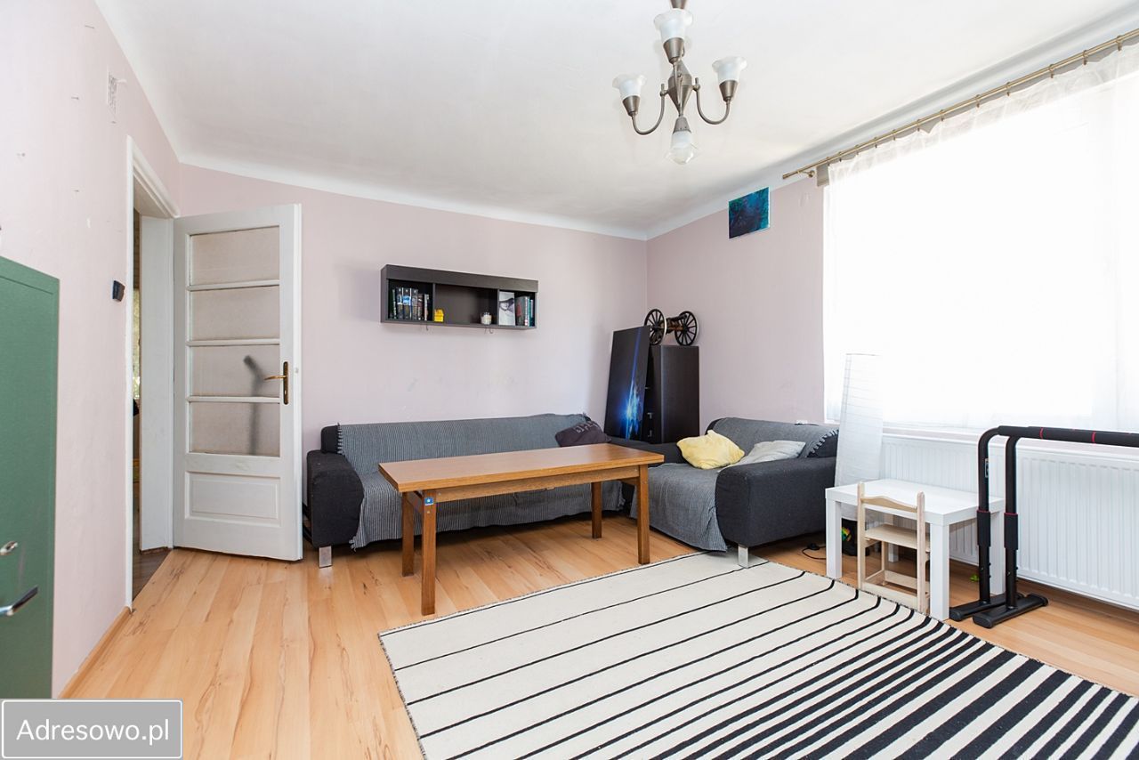 dom wolnostojący, 6 pokoi Warszawa Ursus, ul. II Armii Wojska Polskiego