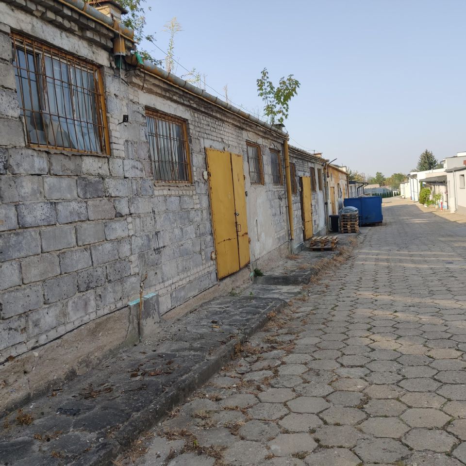 Hala/magazyn Radom Młodzianów, ul. Ptasia. Zdjęcie 9