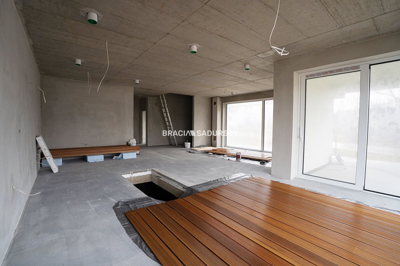 dom wolnostojący, 5 pokoi Zawada. Zdjęcie 31