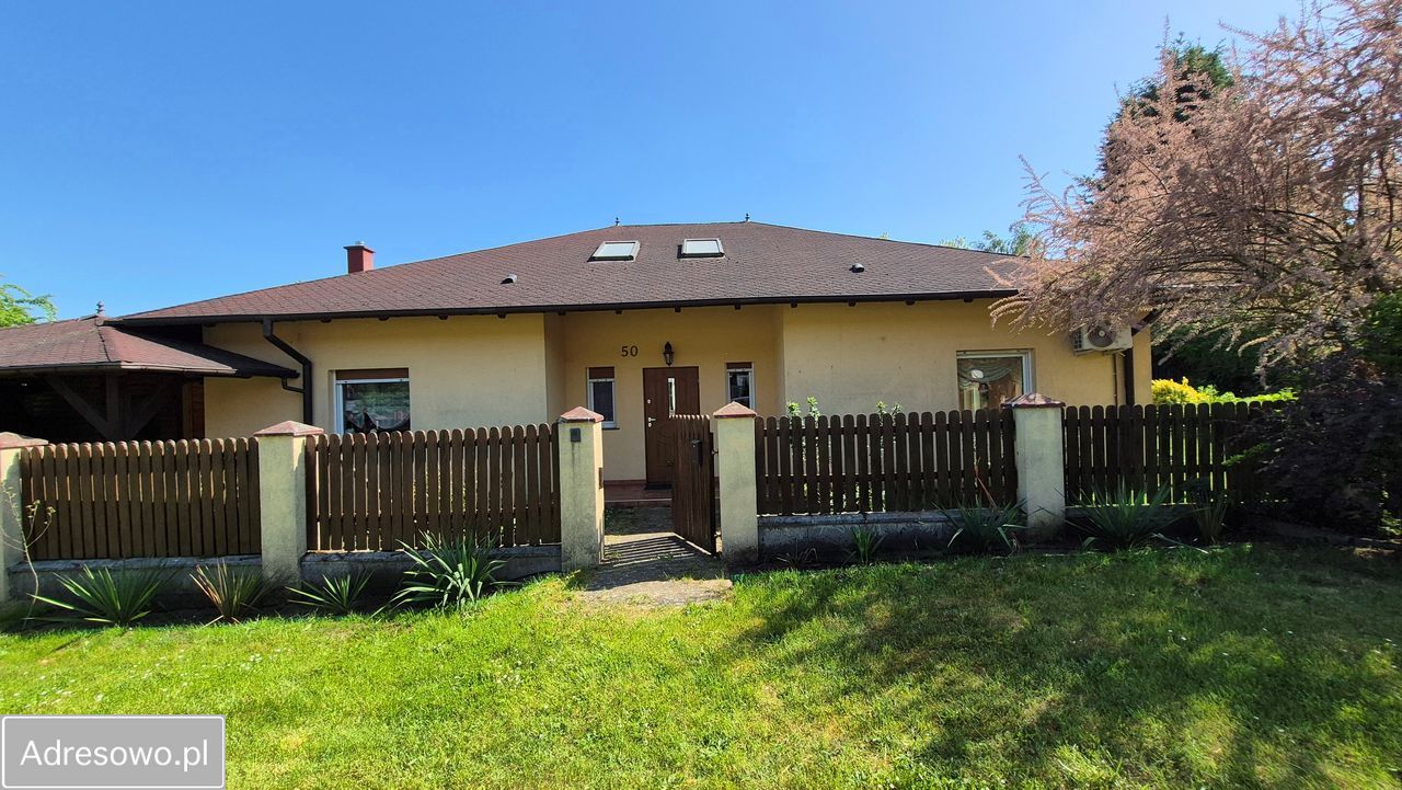 dom wolnostojący, 6 pokoi Przełazy, os. Niesłysz. Zdjęcie 1
