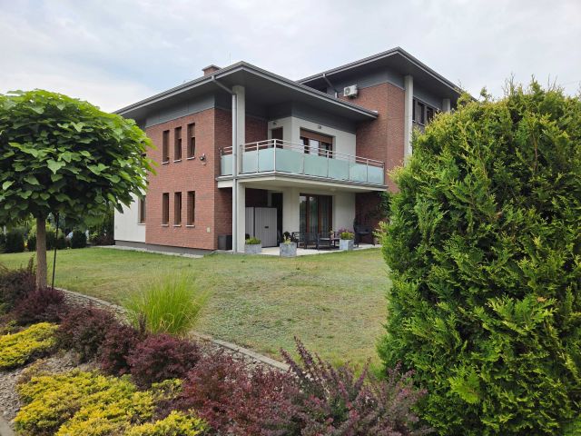 Mieszkanie 4-pokojowe Rybnik Zamysłów, ul. Barwna. Zdjęcie 1