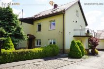 dom wolnostojący, 7 pokoi Kazimierza Wielka, ul. Krakowska