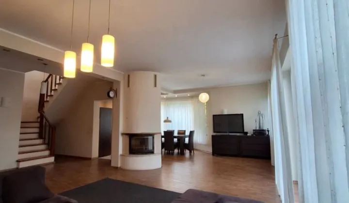 dom wolnostojący, 4 pokoje Niekłonice