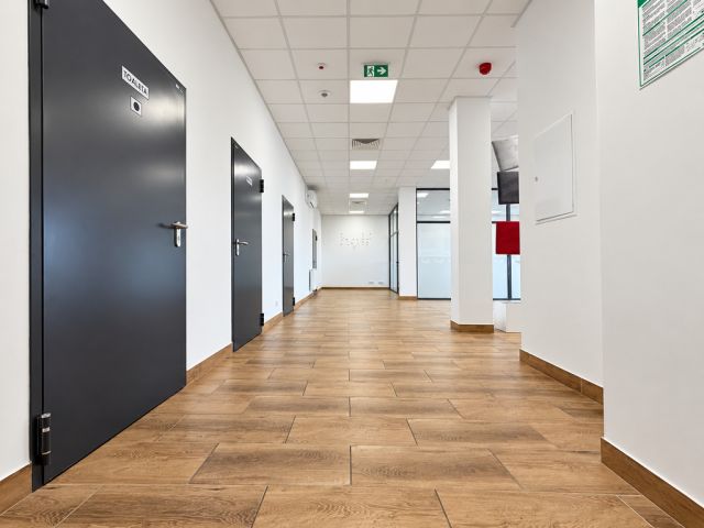Biuro Rzeszów, ul. Technologiczna. Zdjęcie 4