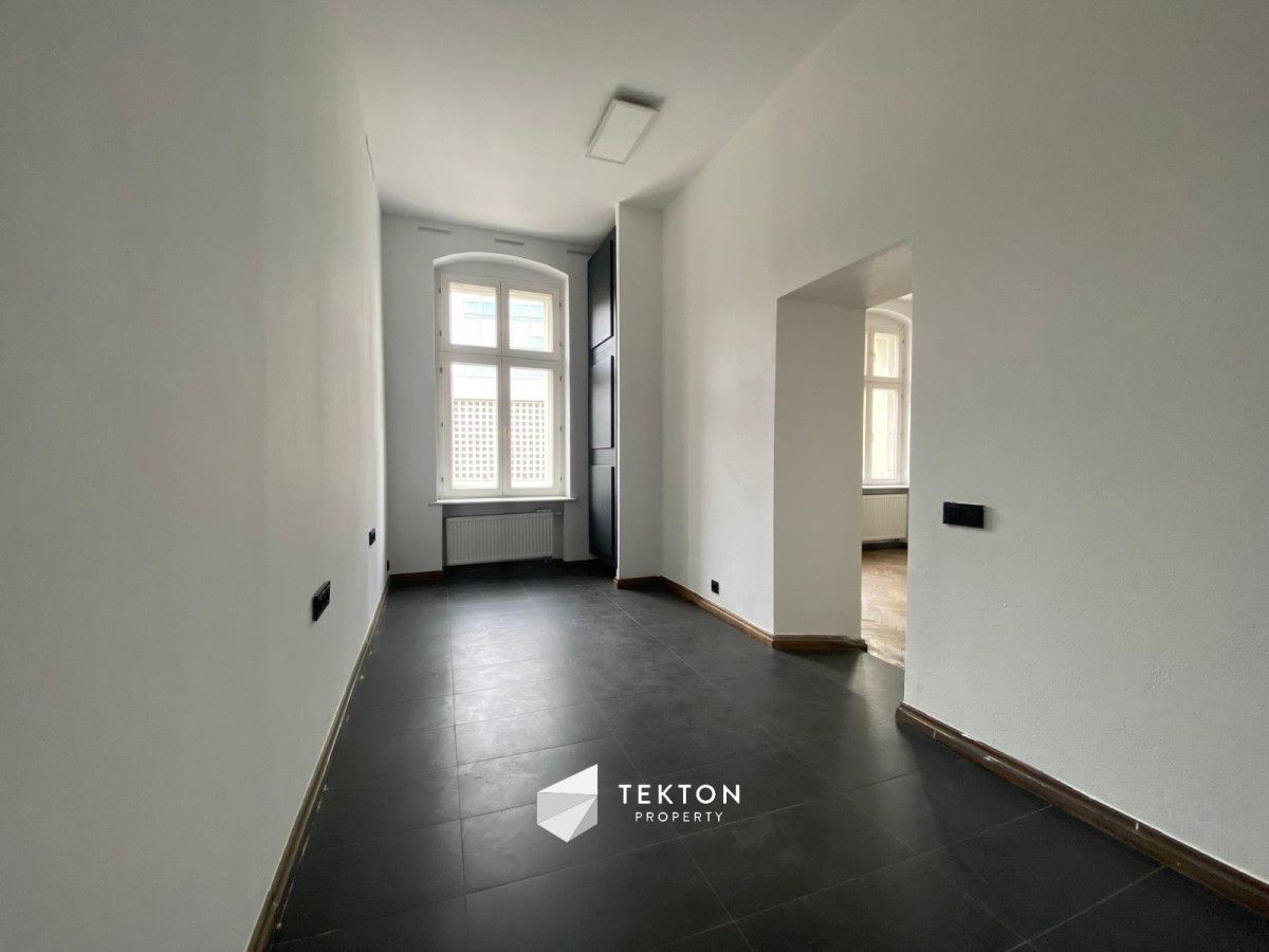 Mieszkanie 3-pokojowe Poznań Stare Miasto, ul. Franciszka Ratajczaka. Zdjęcie 30