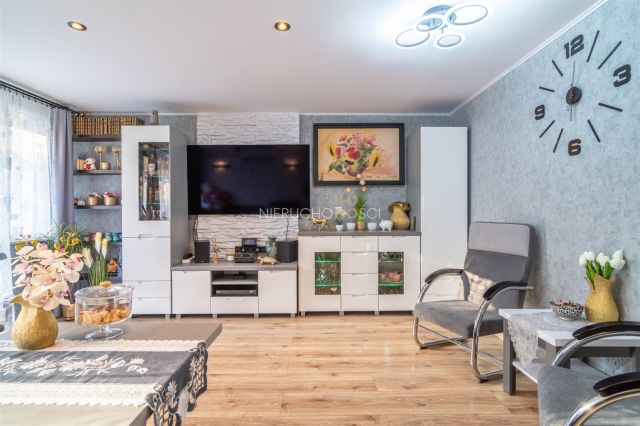 Mieszkanie 3-pokojowe Wrocław Krzyki, ul. Orzechowa. Zdjęcie 2