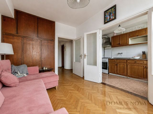 Mieszkanie 3-pokojowe Warszawa, ul. Puławska. Zdjęcie 2