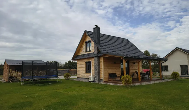 dom wolnostojący, 3 pokoje Wirwilty