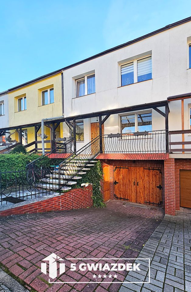 dom szeregowy, 5 pokoi Szczecinek, ul. Ziemowita. Zdjęcie 3