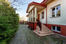 dom wolnostojący, 11 pokoi Szczuczyn