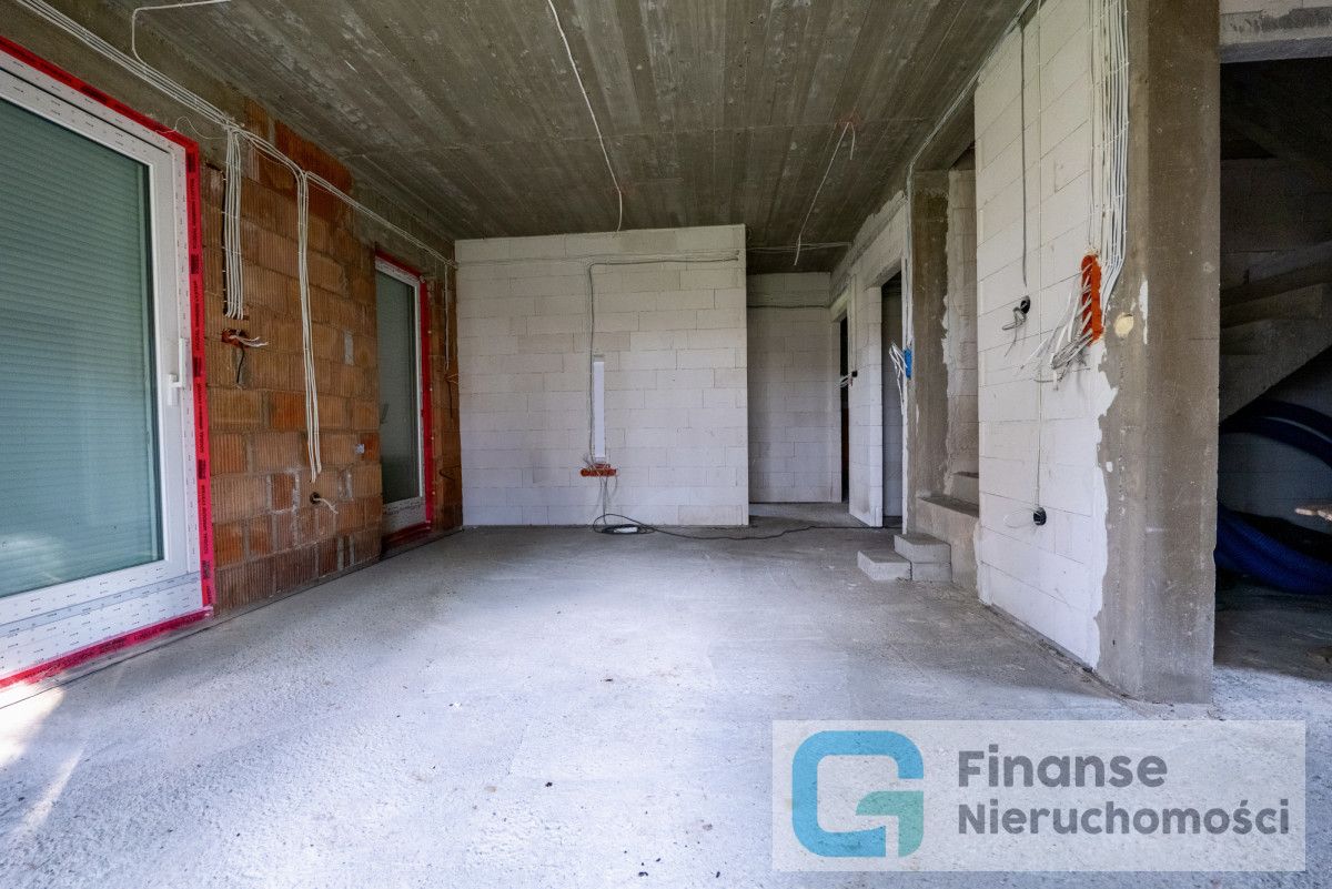 dom wolnostojący, 4 pokoje Lisna. Zdjęcie 20