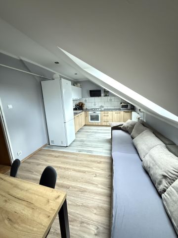 Mieszkanie 2-pokojowe Skierniewice Centrum, ul. Żwirki. Zdjęcie 1