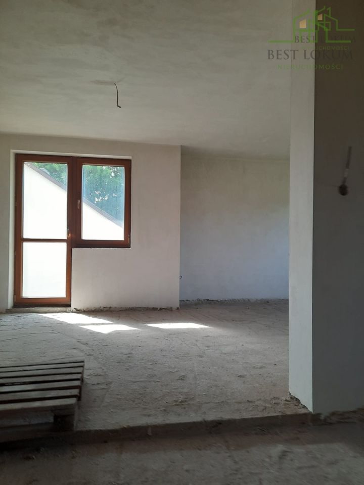 bliźniak, 8 pokoi Kielce Czarnów, ul. Helenówek. Zdjęcie 3