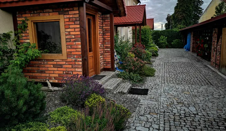 Mieszkanie 1-pokojowe Rakoszyce, ul. Sportowa
