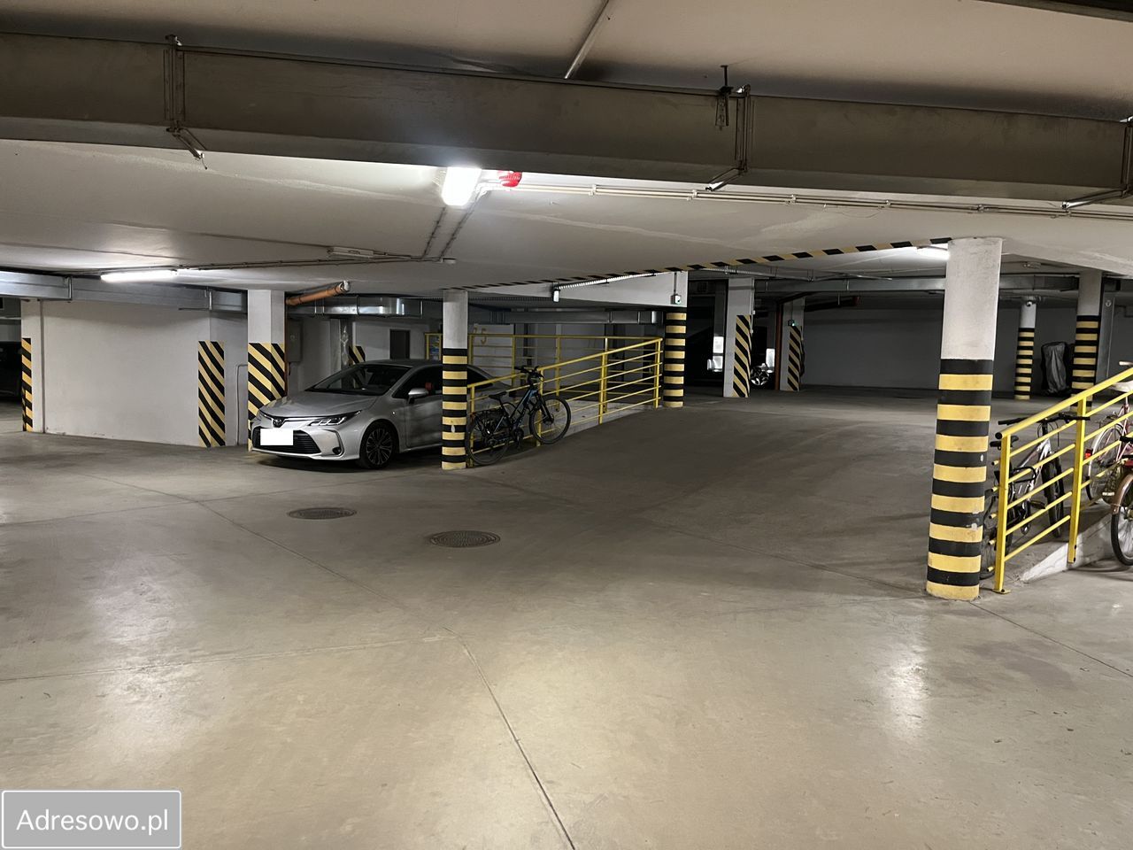 Garaż/miejsce parkingowe Wrocław Krzyki, ul. Szybka