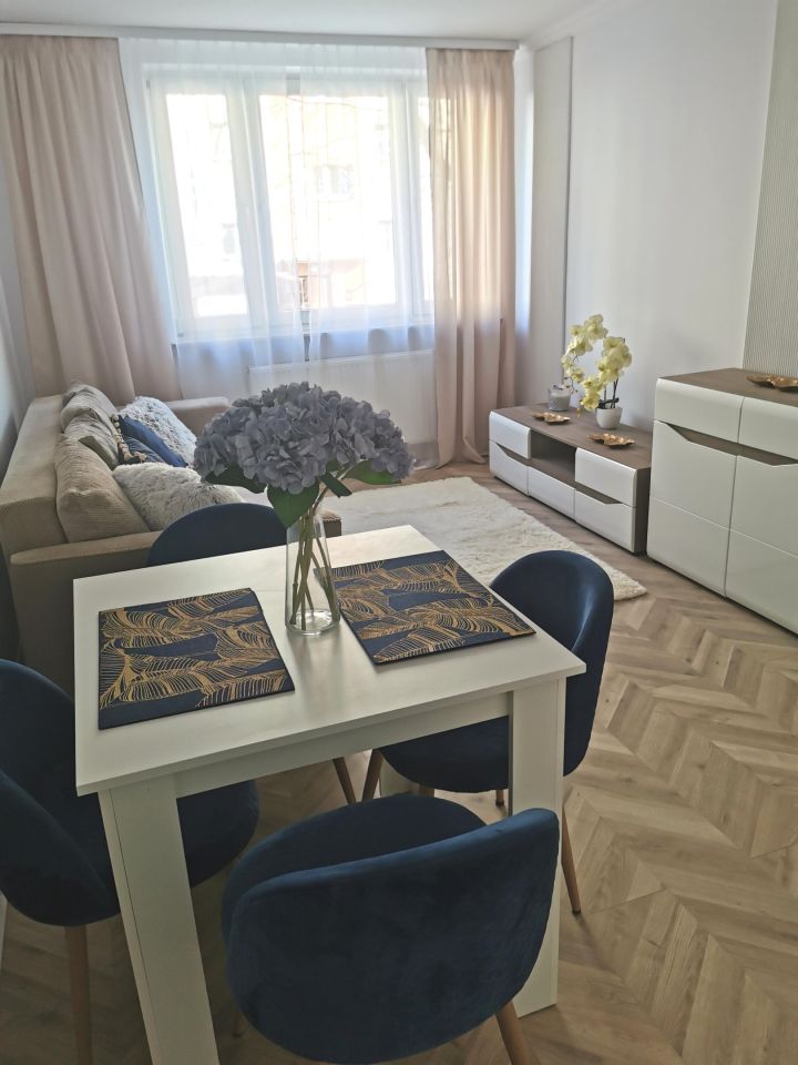 Mieszkanie 2-pokojowe Rzeszów Baranówka, ul. Władysława Broniewskiego. Zdjęcie 2