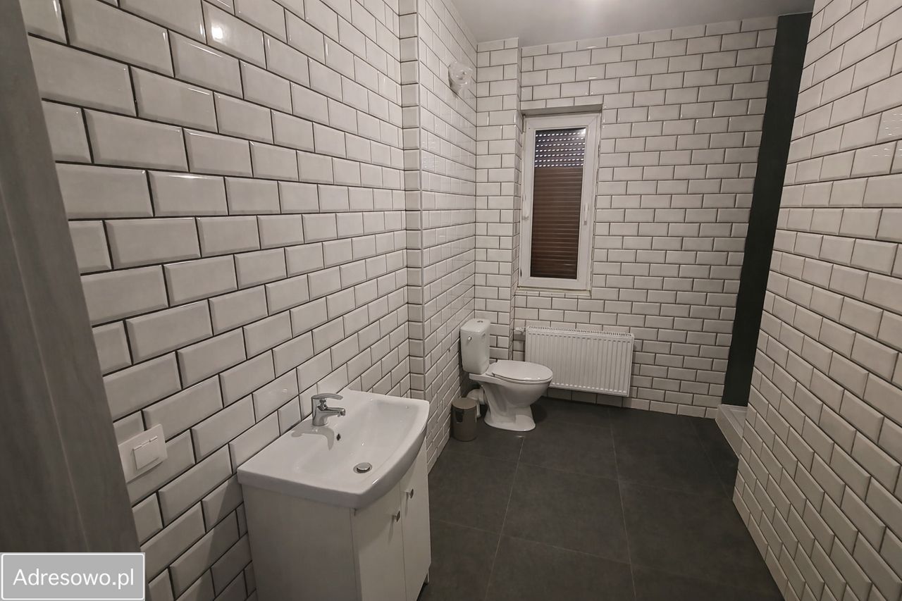 dom wolnostojący, 10 pokoi Podstolice, ul. Kasztanowa. Zdjęcie 4