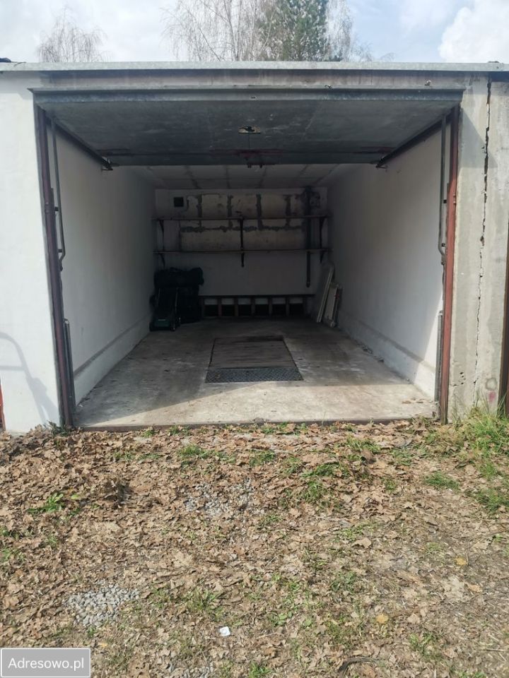 Garaż/miejsce parkingowe Poręba, ul. Zakładowa. Zdjęcie 2