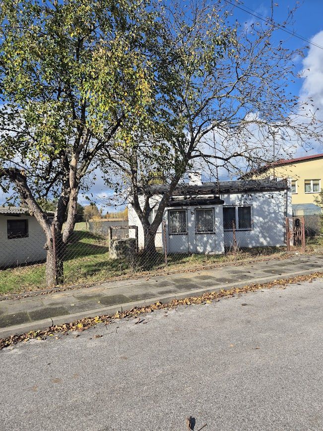 dom wolnostojący, 2 pokoje Błonie, ul. Faszczycka