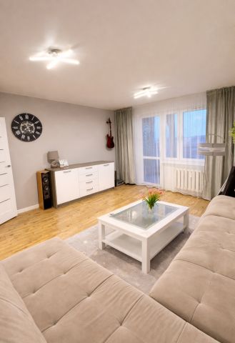 Mieszkanie 3-pokojowe Suwałki, ul. Alfreda Wierusza-Kowalskiego. Zdjęcie 1