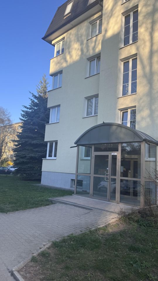 Mieszkanie 3-pokojowe Warszawa Okęcie, ul. Sulmierzycka. Zdjęcie 2