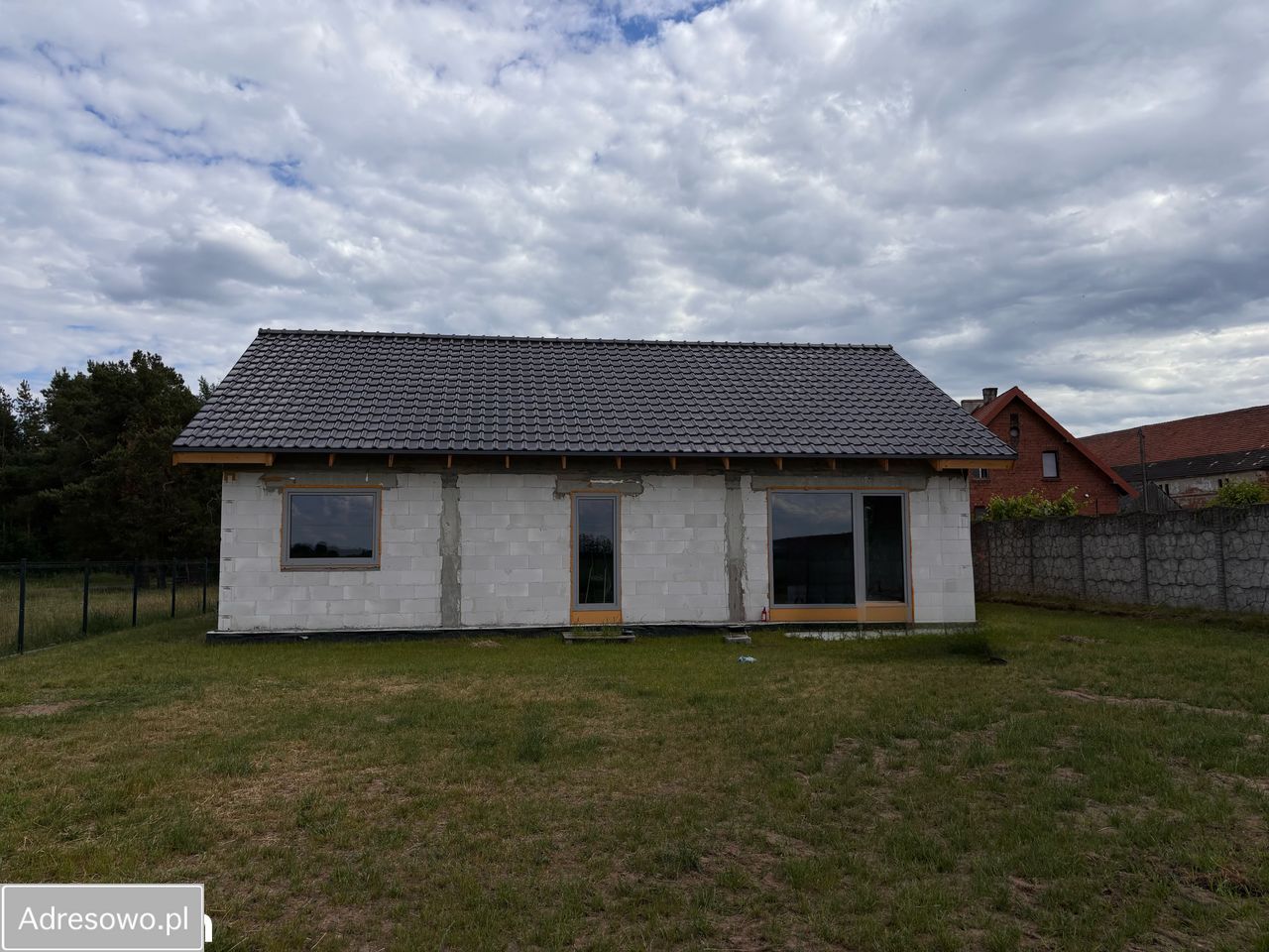 dom wolnostojący, 4 pokoje Orzeszków. Zdjęcie 1